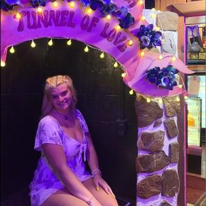 Meet your Posher, Nora